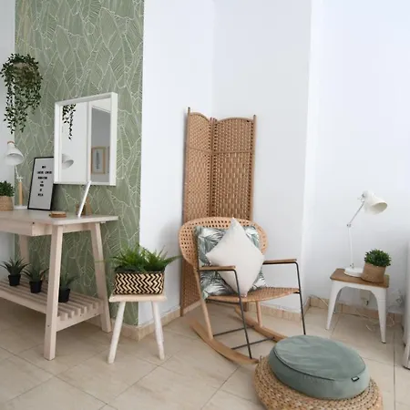 Near The -3bed -2bath -wifi Apartment